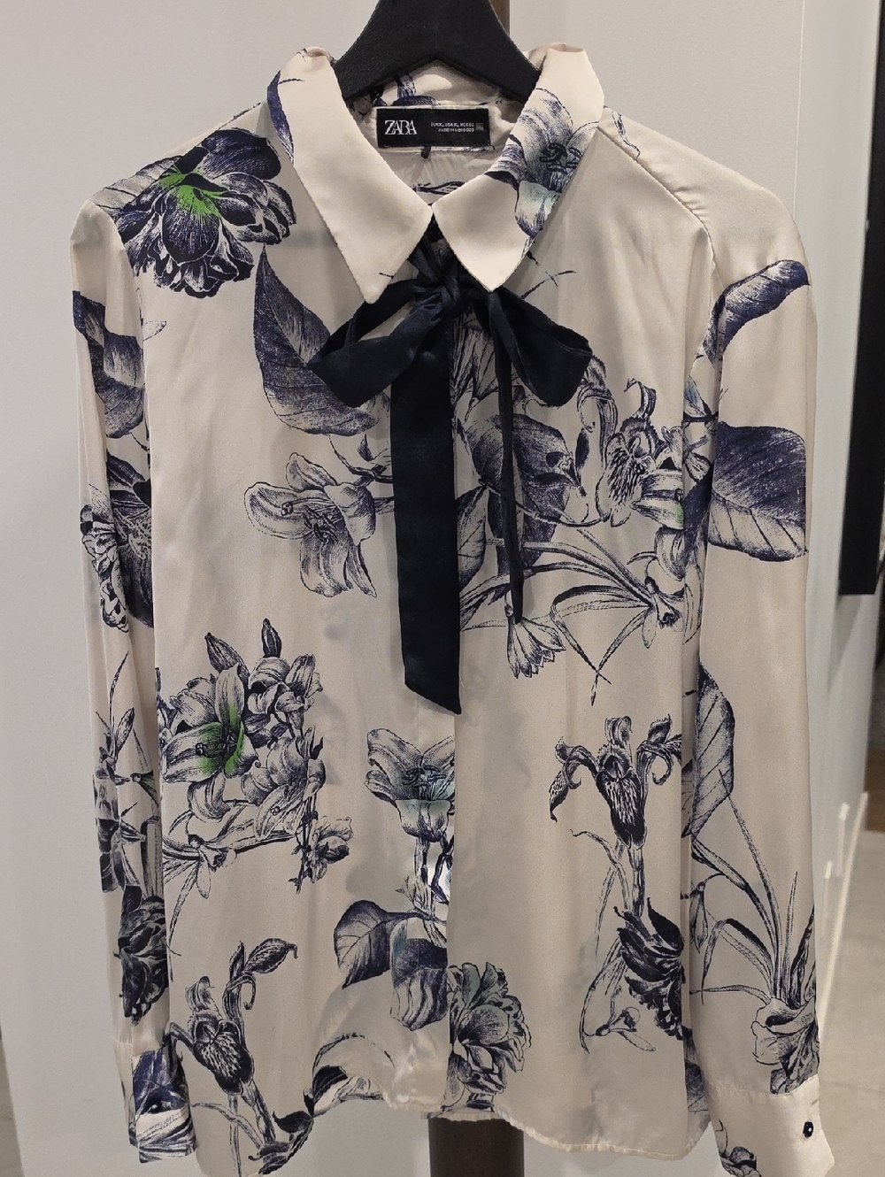 Zara Cream Blouse with Navy Floral Print and Navy Bow